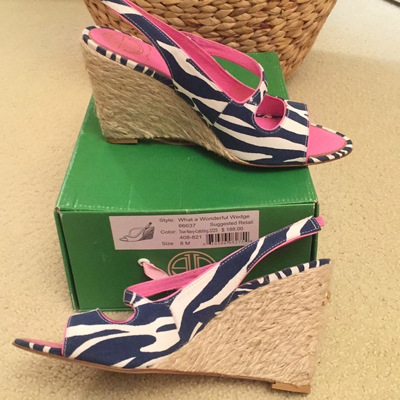Lilly Pulitzer Espadrille Wedge Sandals - Picture 3 of 8
